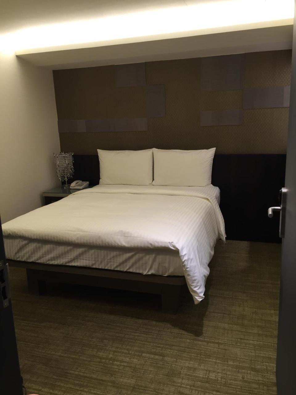 טאיפיי Hotel I Journey מראה חיצוני תמונה